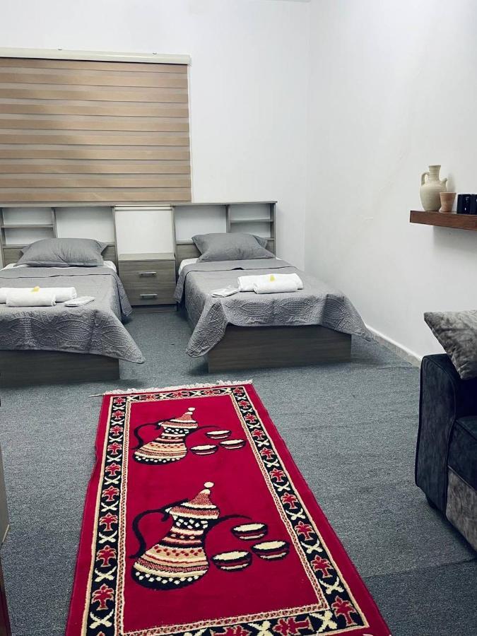 A Pousada Petra B12 Wadi Musa Exterior foto